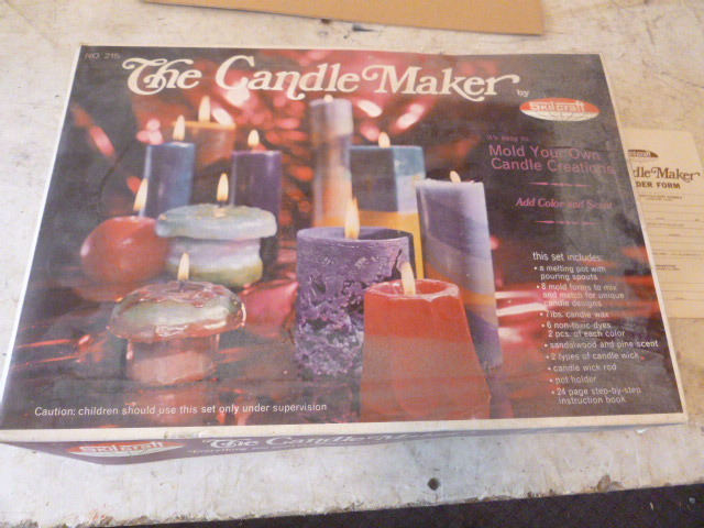lot 147 image: Skil Craft The Candle Maker