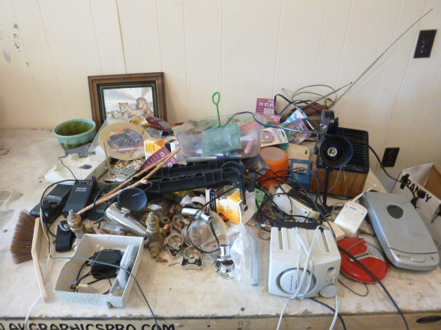 lot 192 image: Miscellaneous Garage Items