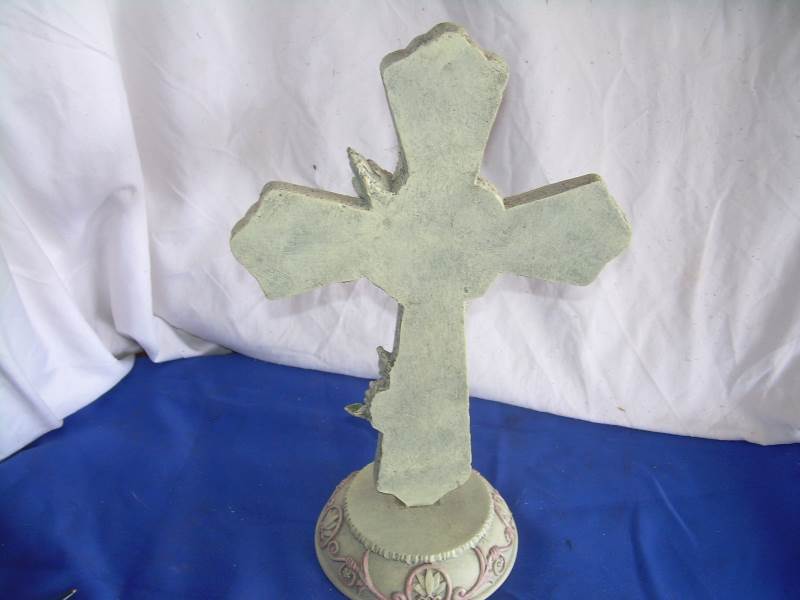 vintage cross welcome statue