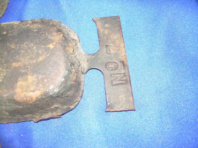 vintage cast iron muffin pan number 7