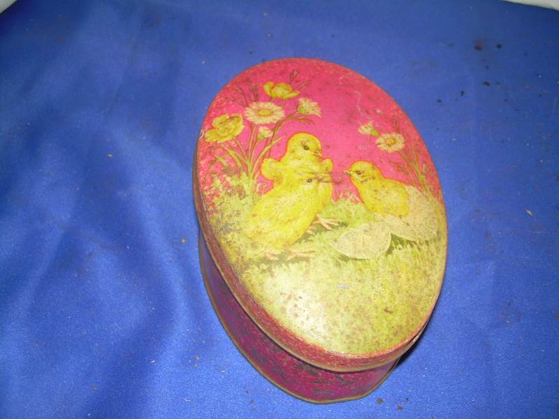 vintage egg tin