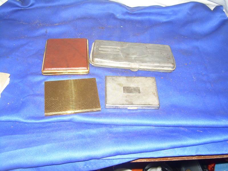 vintage cig cases and 1 tin box
