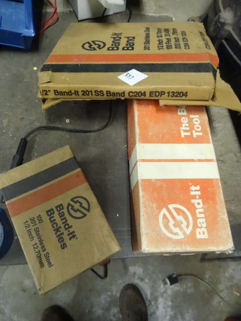 Bander Tool