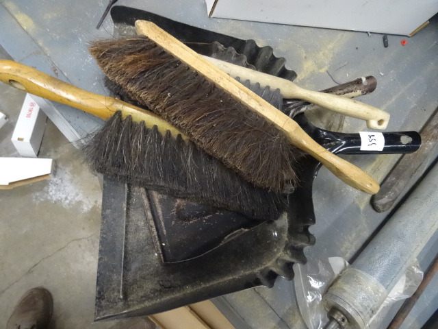 Dust PansBrushes