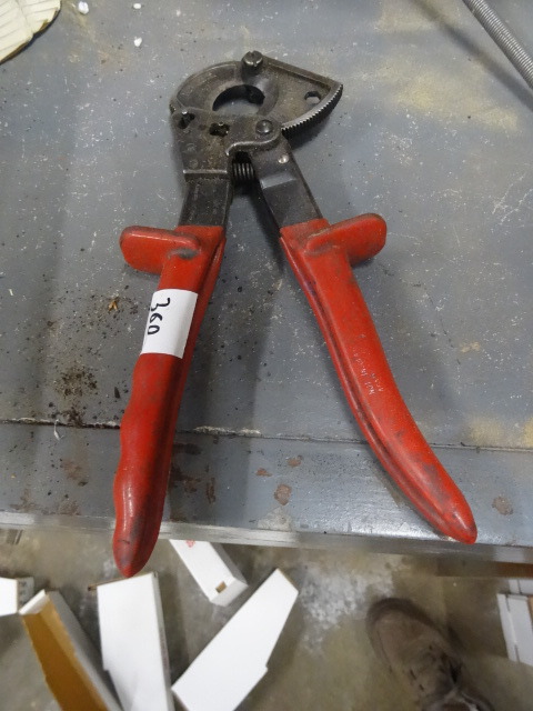 Cable Cutter