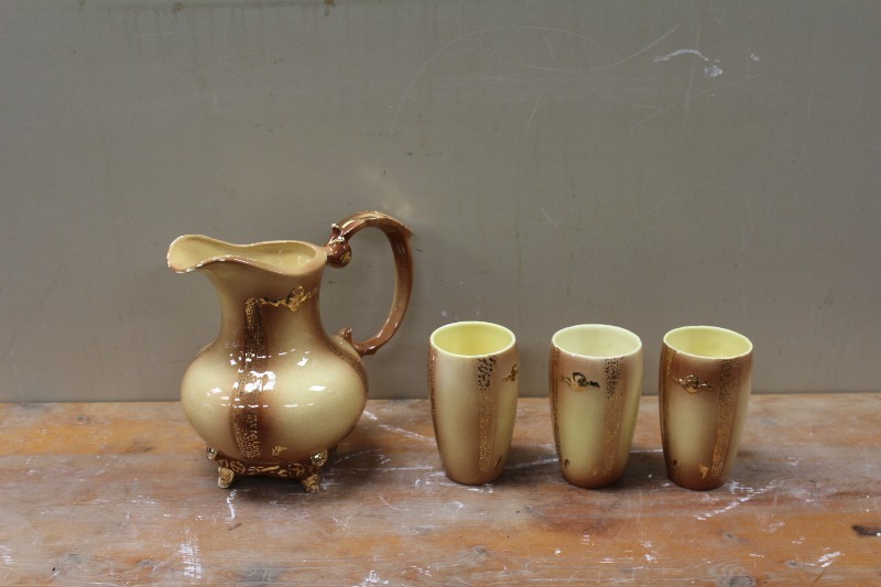 lot 160 image: Lot of Home Dcor