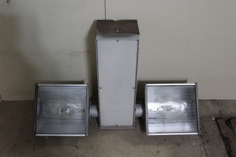 lot 231 image: Commercial Parking Lot Light  Yard Light