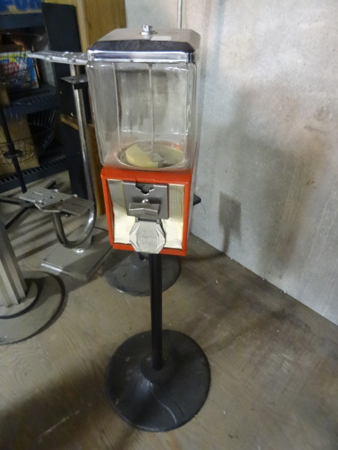 Bulk dispenser