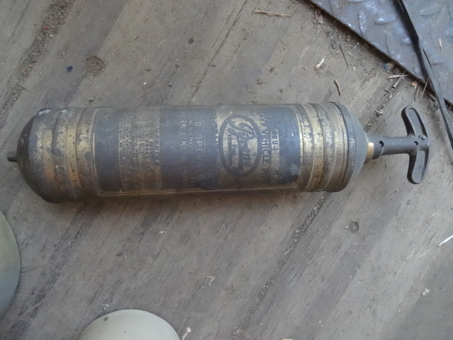Vehicle Fire Extinguisher