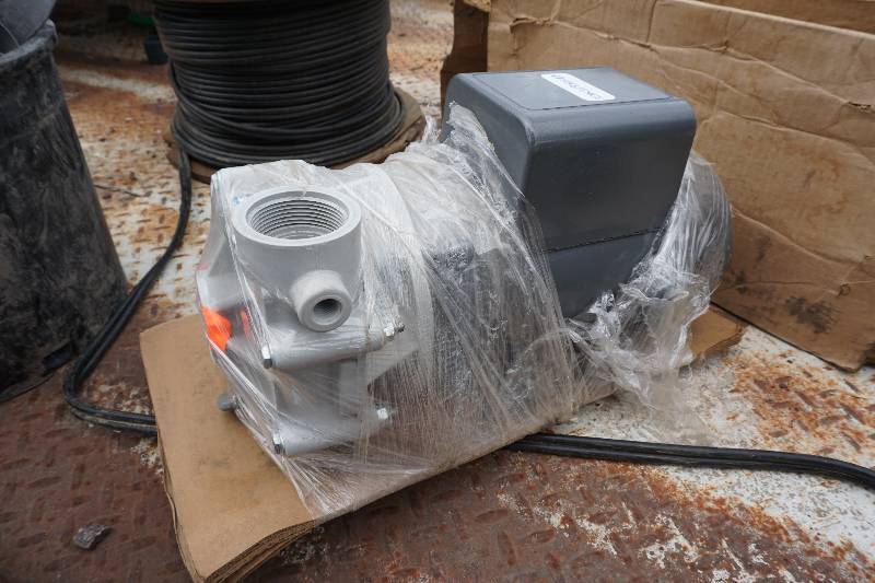 lot 4 image: Baldor Model 346460X317  Industrial PumpMotor