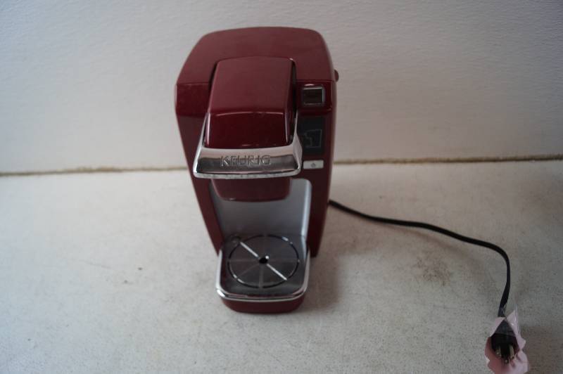 lot 2 image: Keurig Coffee Maker