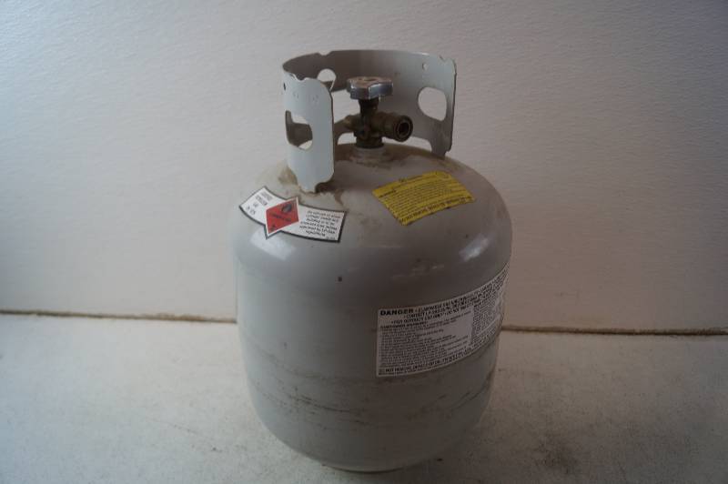lot 19 image: Propane Tank