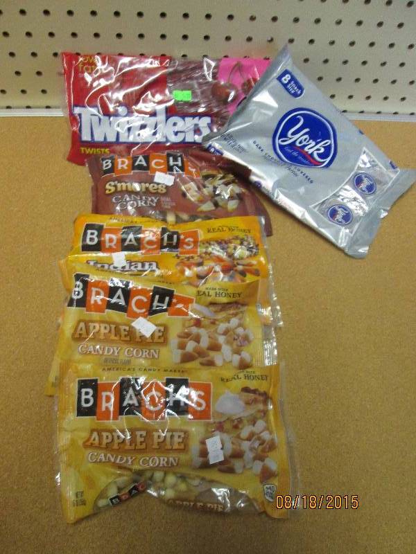 mixed lot of treats apple pie cand...