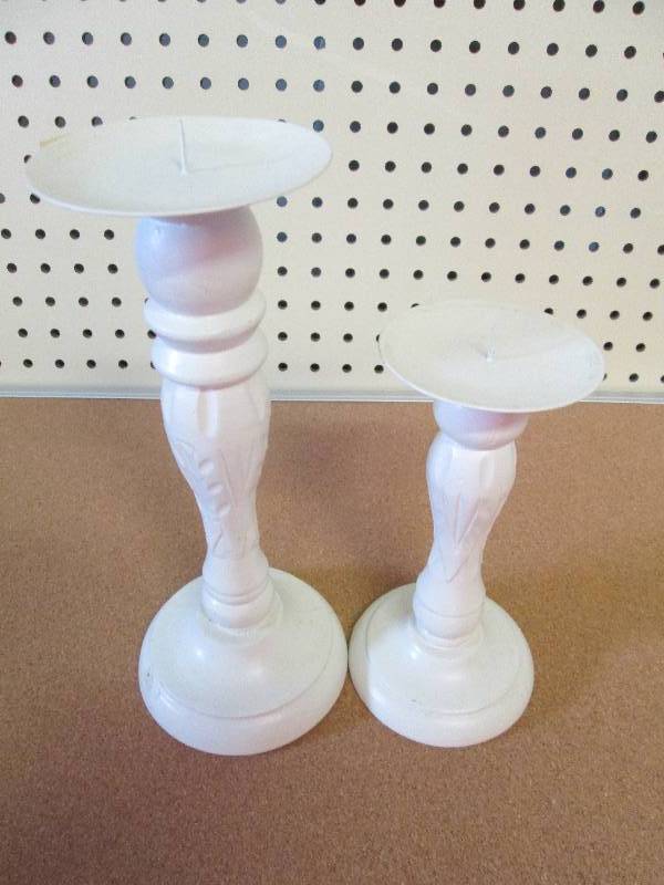 lot of 2 candle holders poles ...