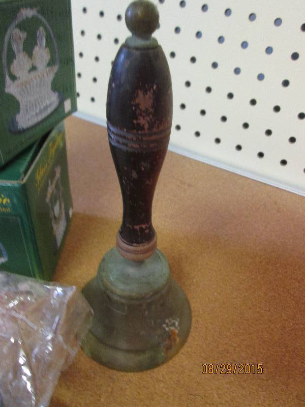 mixed lot of household dcor candl...