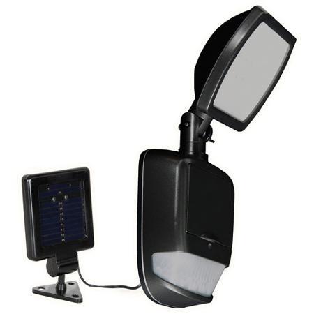 lot 25 image: Duracell 120 Lumens Solar Motion Security Light