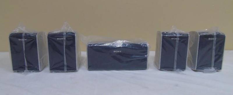 lot 22 image: Sony Home Theater Speaker System