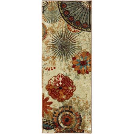 lot 44 image: Mohawk Home Caravan Medallion Runner