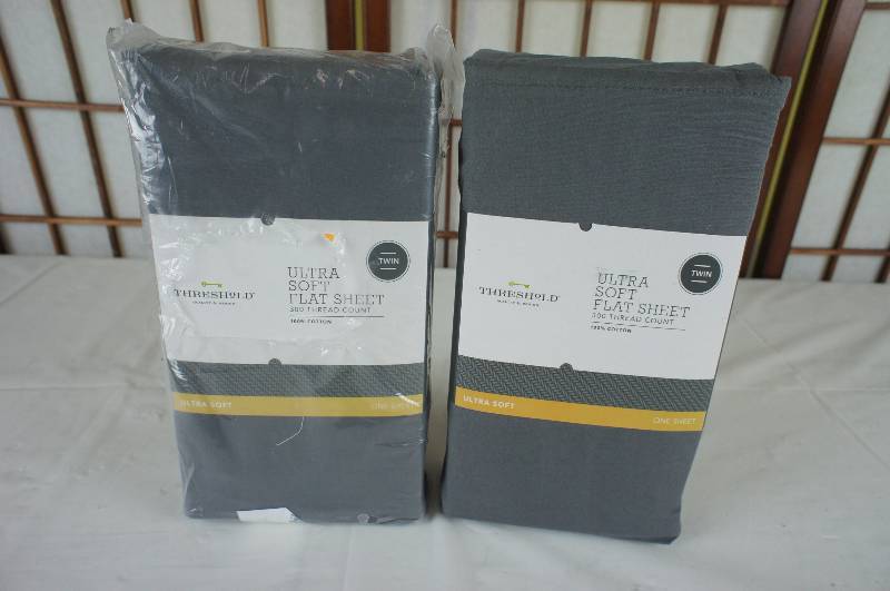 lot 93 image: Two Threshold Ultrasoft Twin Flat Sheet Sets