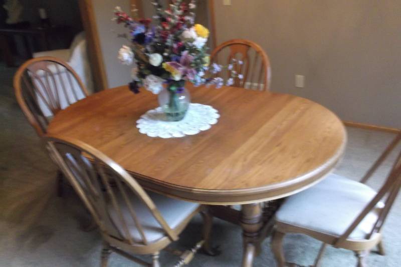 Dinning Room Table