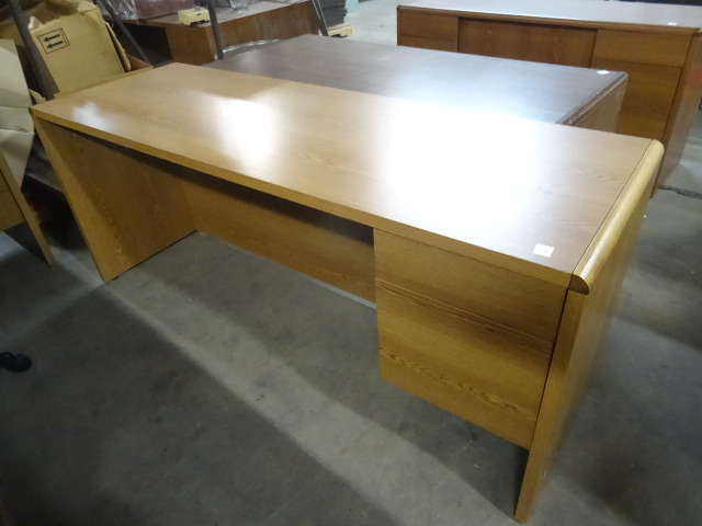 Office Desk