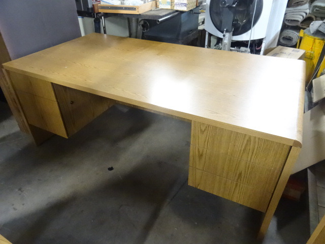 Office Desk