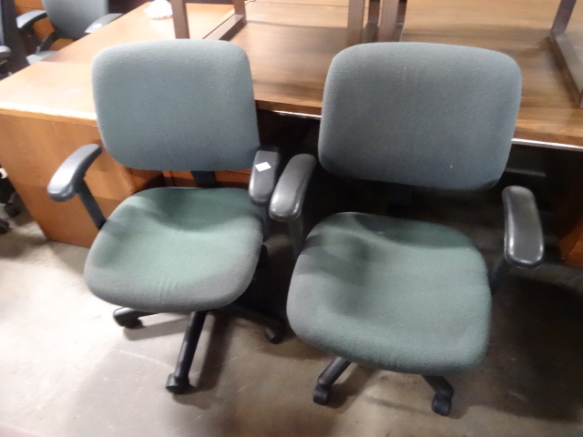2 Matching Office Chairs On Wheels