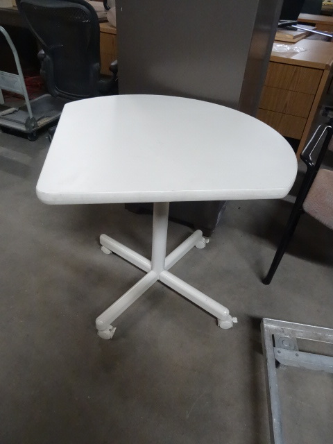 Tear Drop Table on Wheels 32 X 29