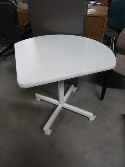 Tear Drop Table on Wheels 32 X 29