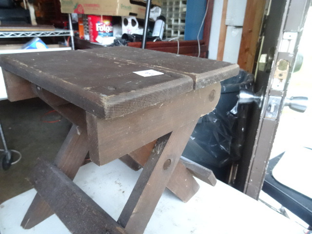 Fold Up Wood Stool