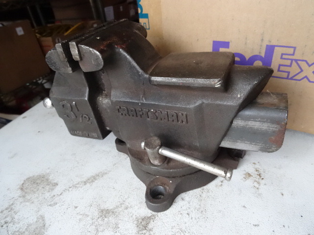 Bench Vise