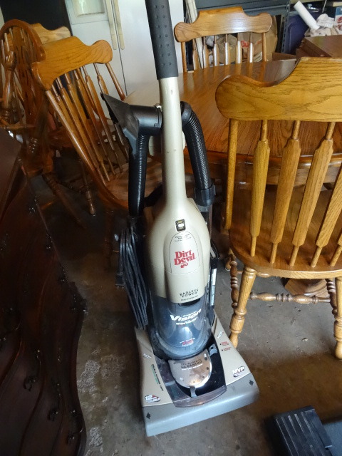 Dirt Devil Vac.