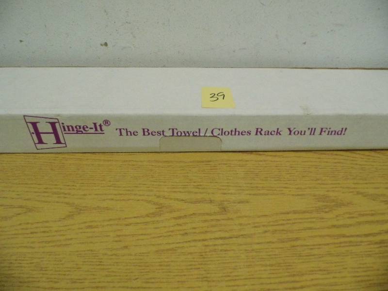 Hinge It Clothing Rack