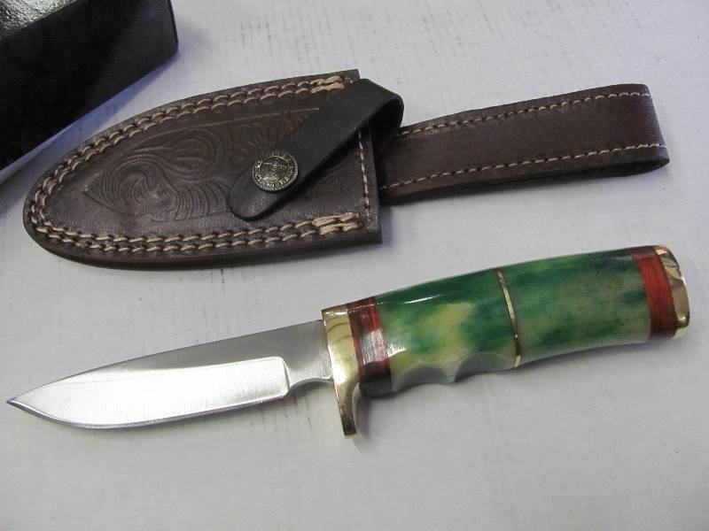 NEW Hunting Knives
