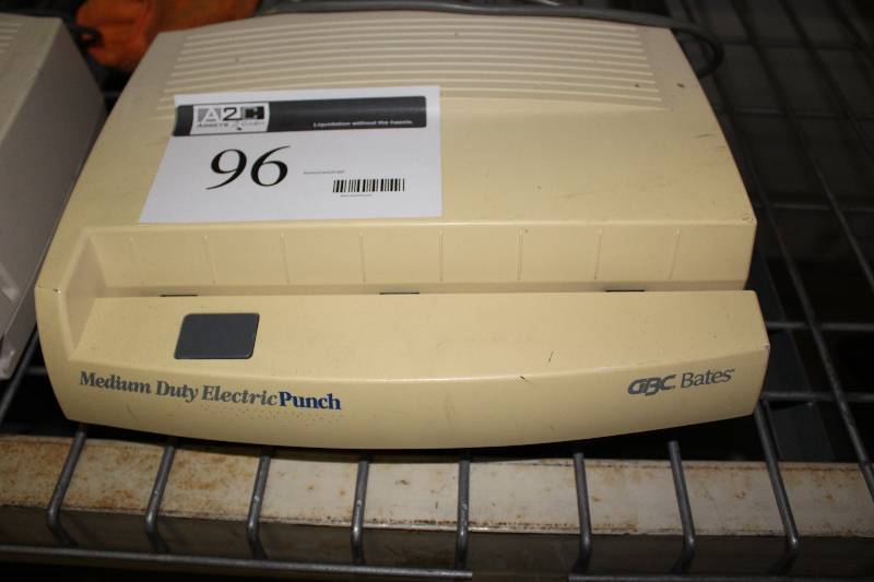 lot 96 image: GBC Medium Duty Electric Punch Model 350MD.