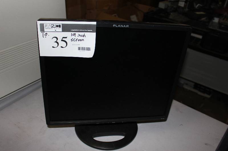 lot 35 image: Planar 19 Flat Screen Monitor PL1900 Tested & Operational.
