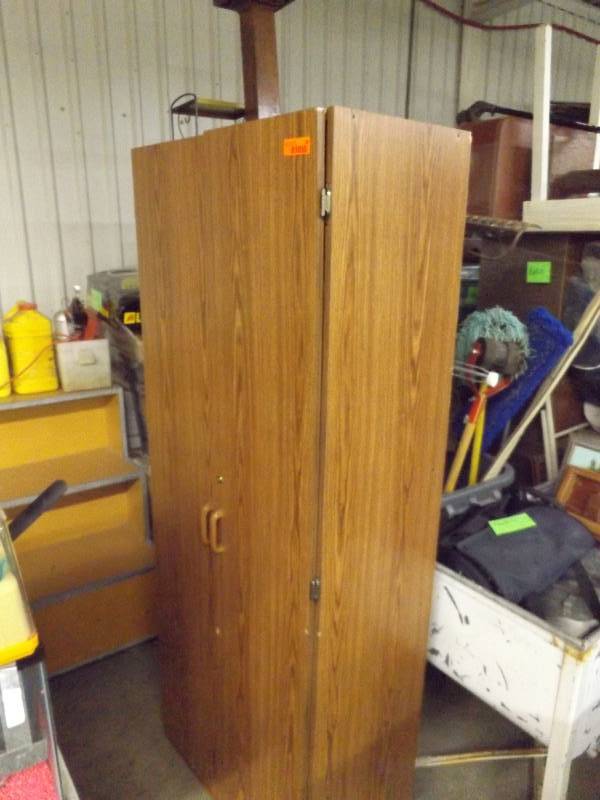 lot 88 image: Wardrobe