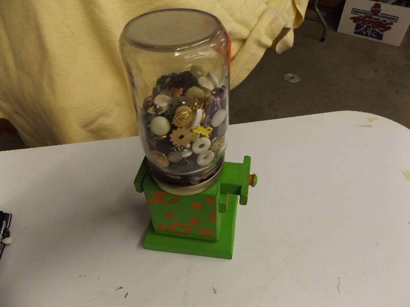 lot 96 image: Jar of Buttons