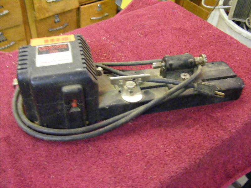 lot 10 image: Dremel Moto-lathe
