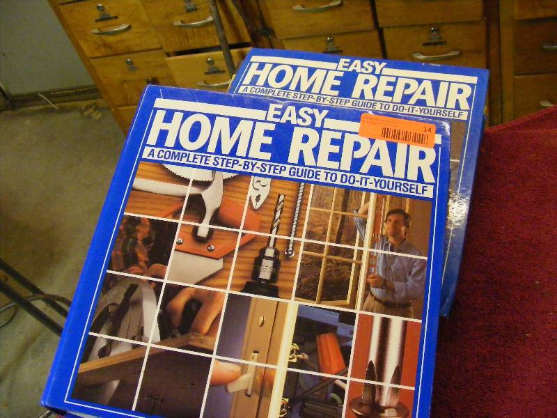 lot 14 image: Home Repair Manual