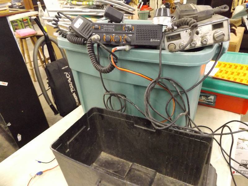 lot 159 image: 2 Cobra CB Radios