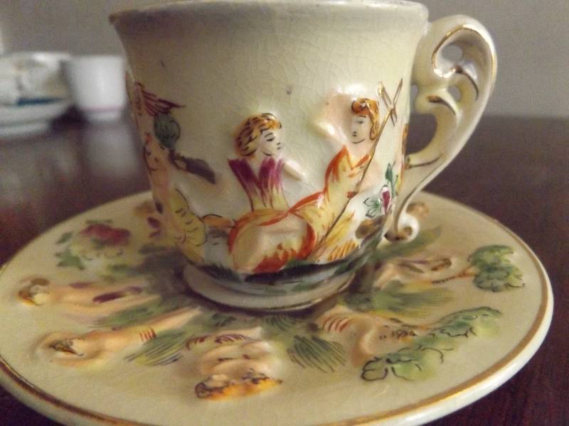 cup and saucer
