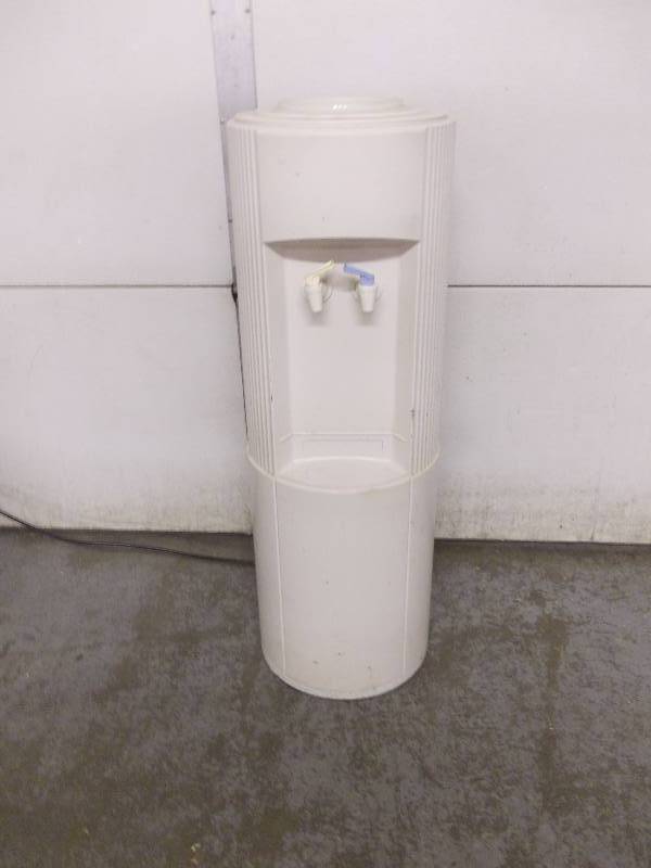 Water Cooler Dispenser