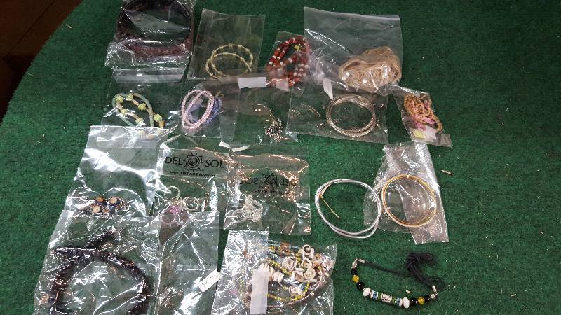 Packaged Jewelry & 1-Belt