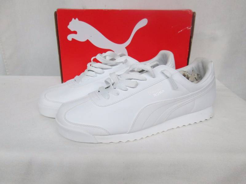 lot 79 image: Puma Mens Roma Basic Sport Shoe