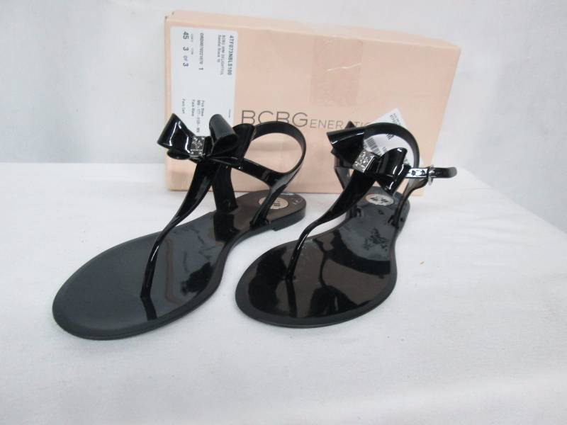 lot 86 image: BCBG Womens Delightful Sandal