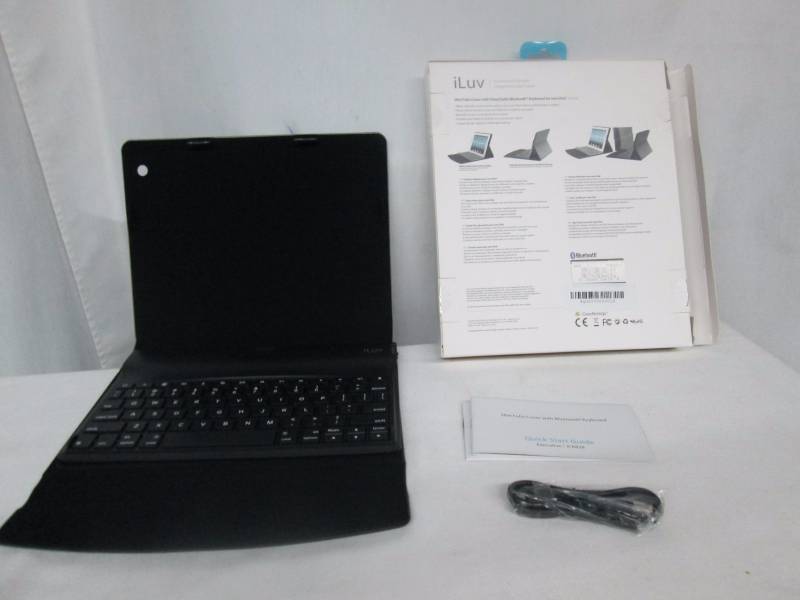 lot 46 image: iLuv Folio Case for iPad with Bluetooth Keyboard