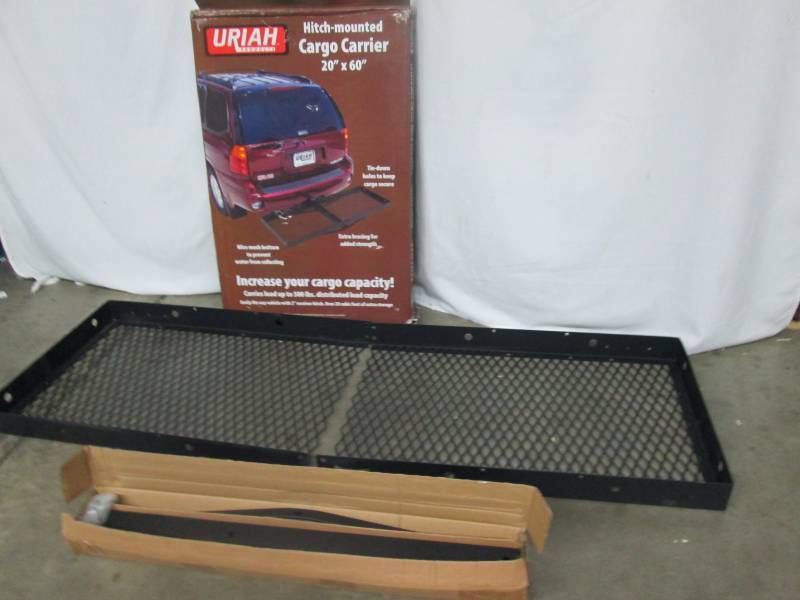 lot 28 image: Hitch-Mounted Fold-Up Cargo Platform