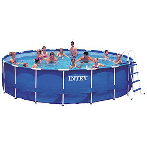 lot 1 image: Intex 18 x 48 Metal Frame Pool