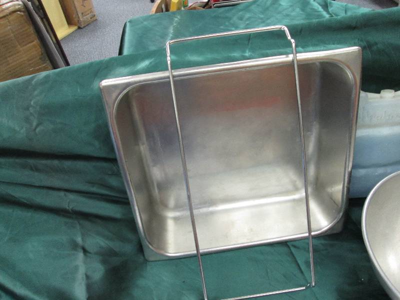 Metal Holding Pand Approximatly 6 I...